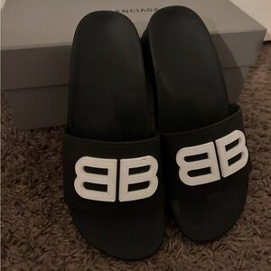 Balenciage slides